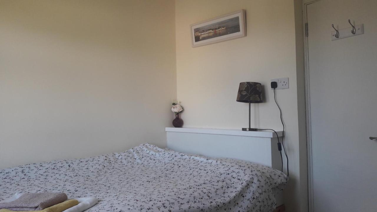 Budget Accommodation - Knocknacarra, Galway Exteriér fotografie
